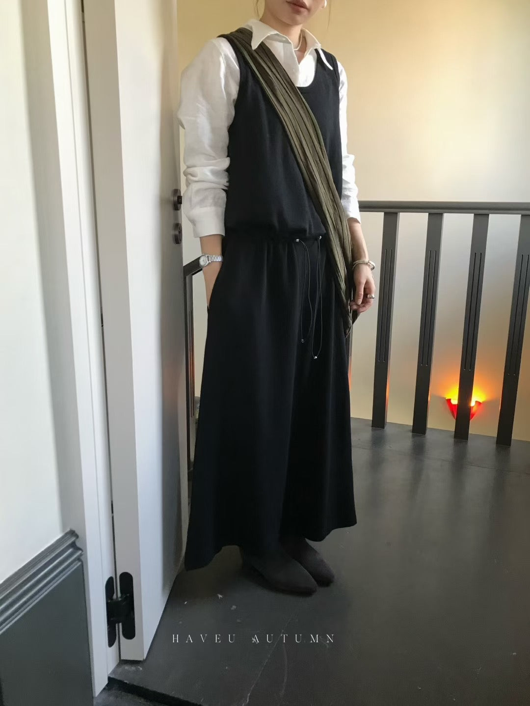 // 超舒服抽繩腰背心Ops