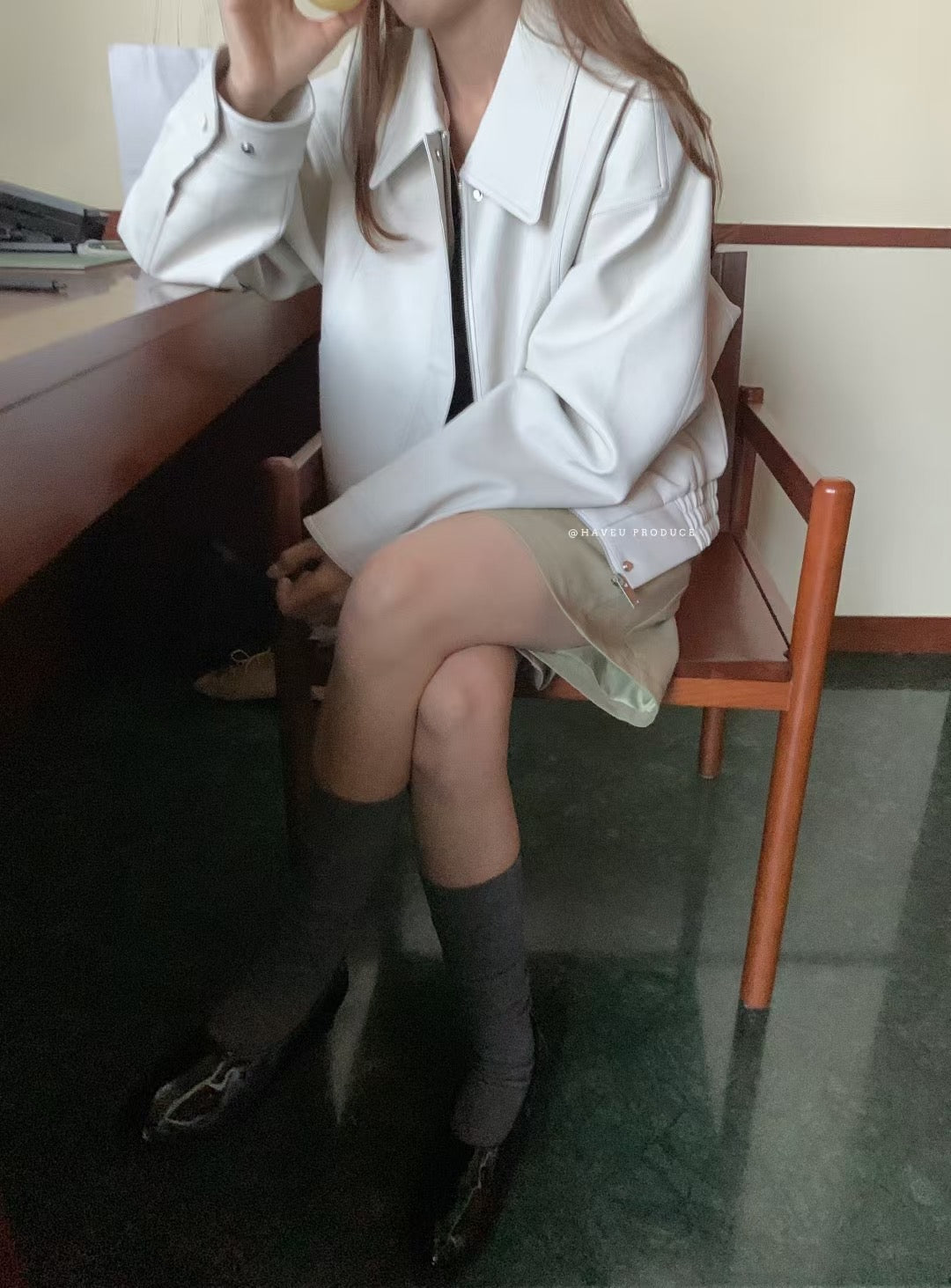 // 秋天必備超帥高質彷皮外套