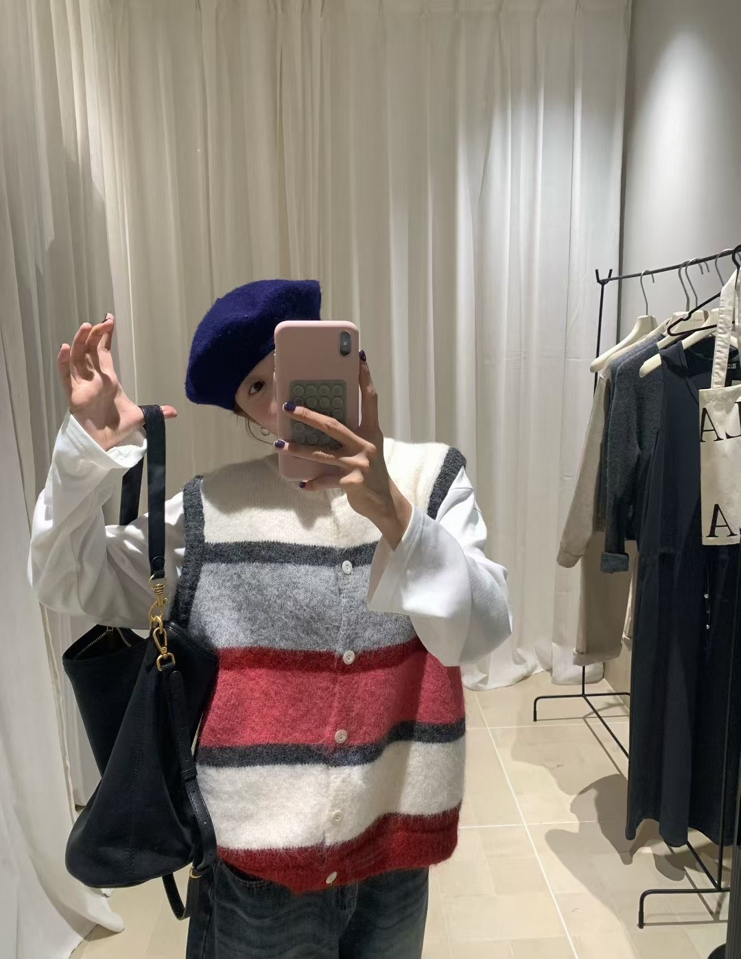 // 秋日色彩撞色拼間開胸背心