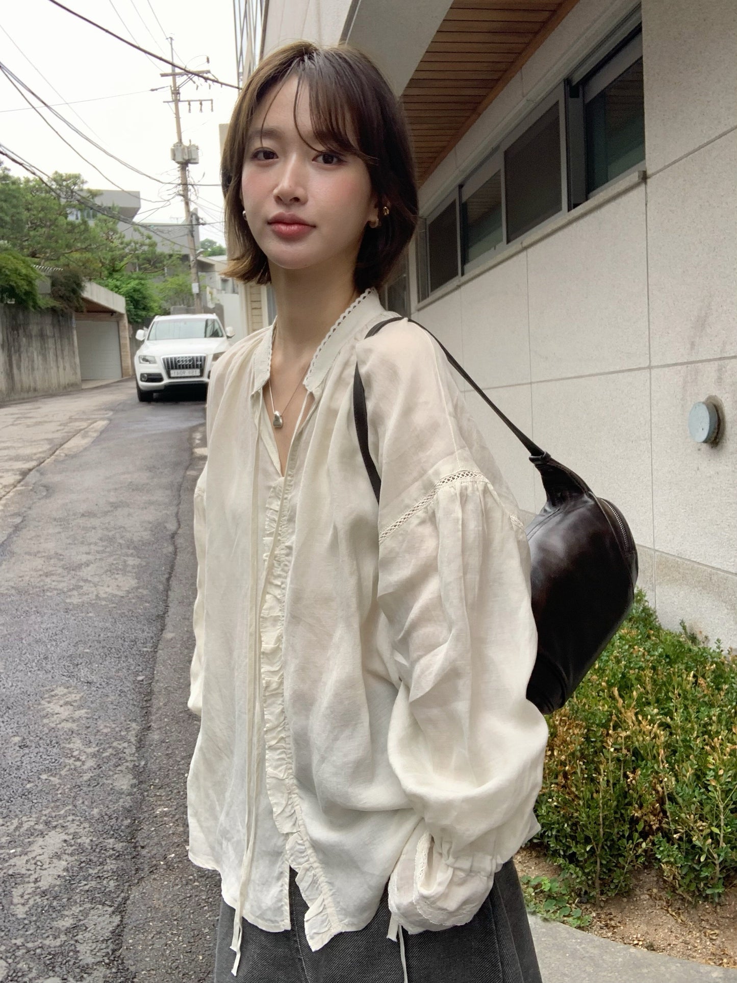 // 花邊荷葉袖拼接lace綁帶BL