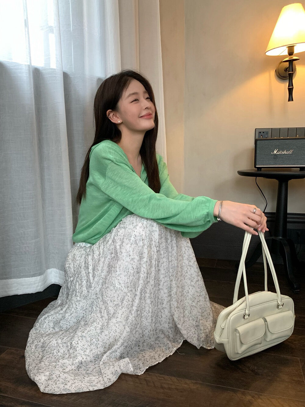 // 春夏薄薄連帽拉鍊冷外套
