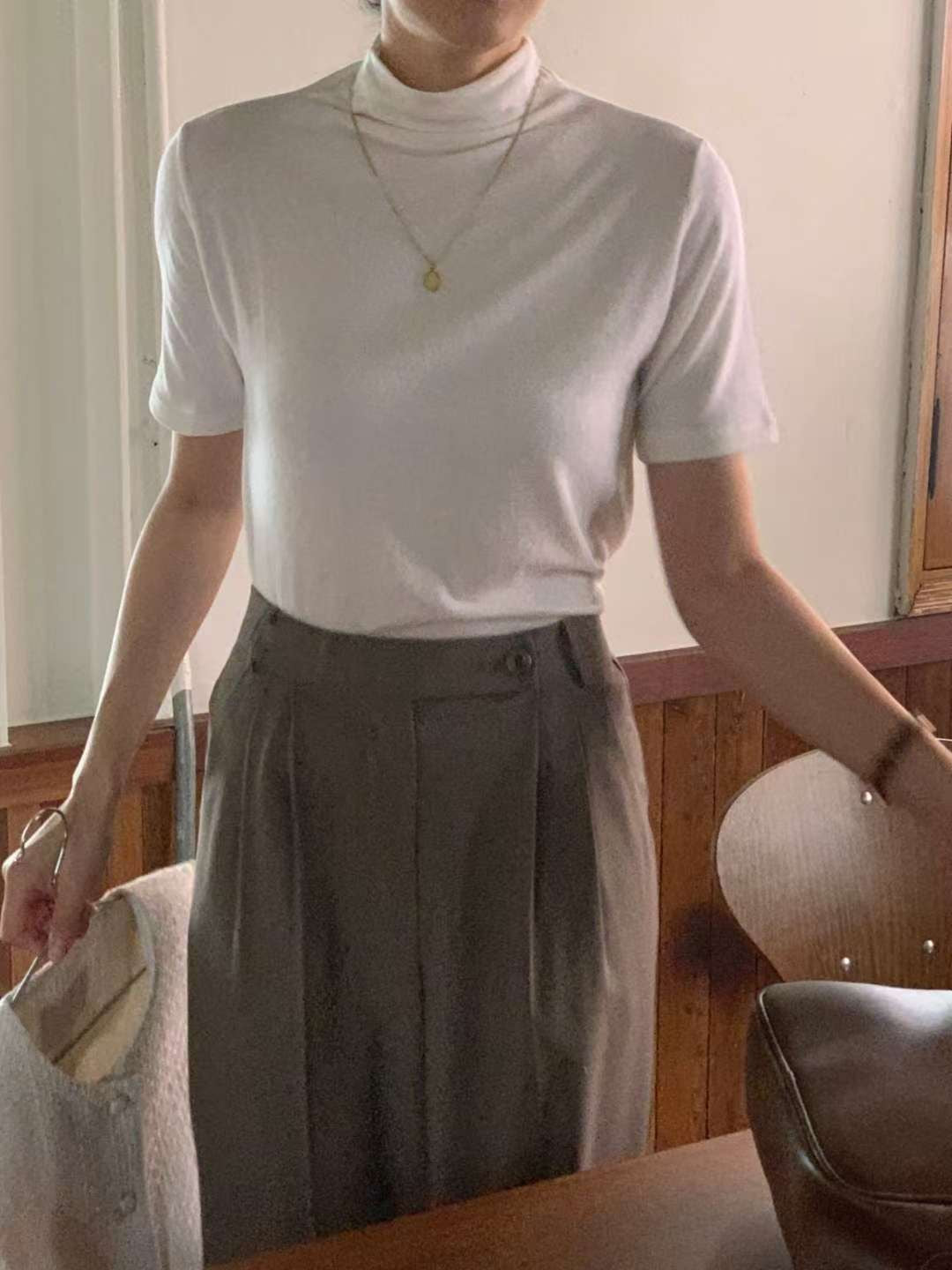 // 超舒服angora wool小半領短袖TEE