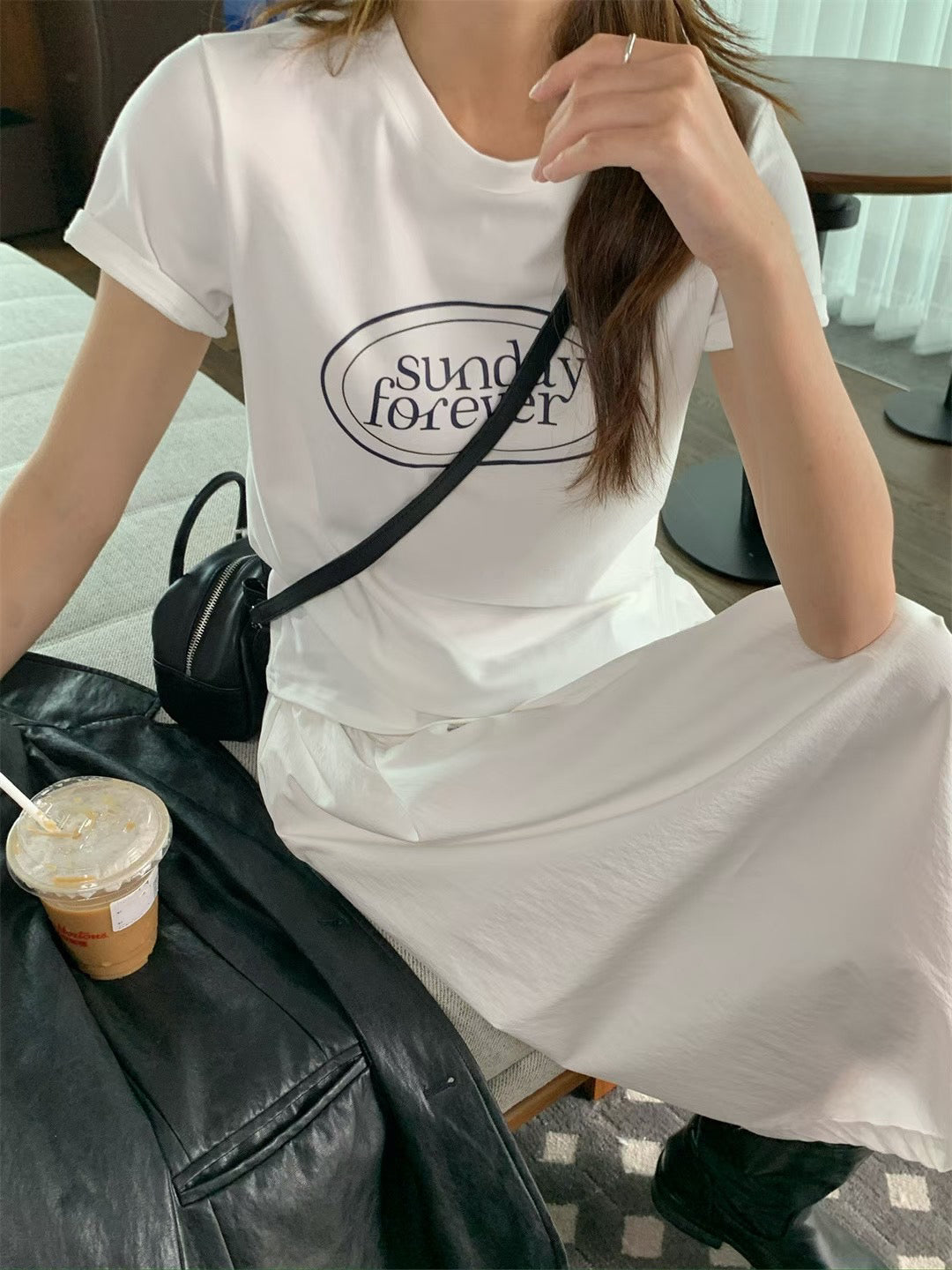 // ‘Sunday Forever’棉質TEE