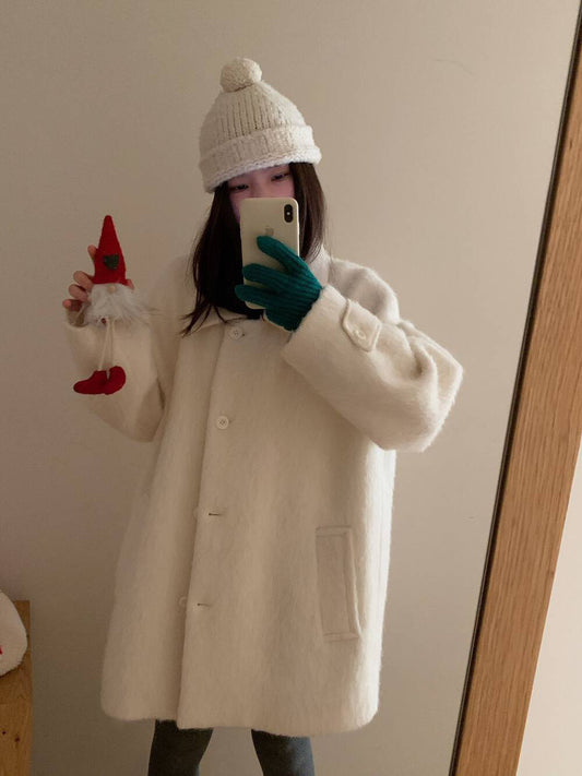 // 法式復古感35%羊毛翻領中長外套