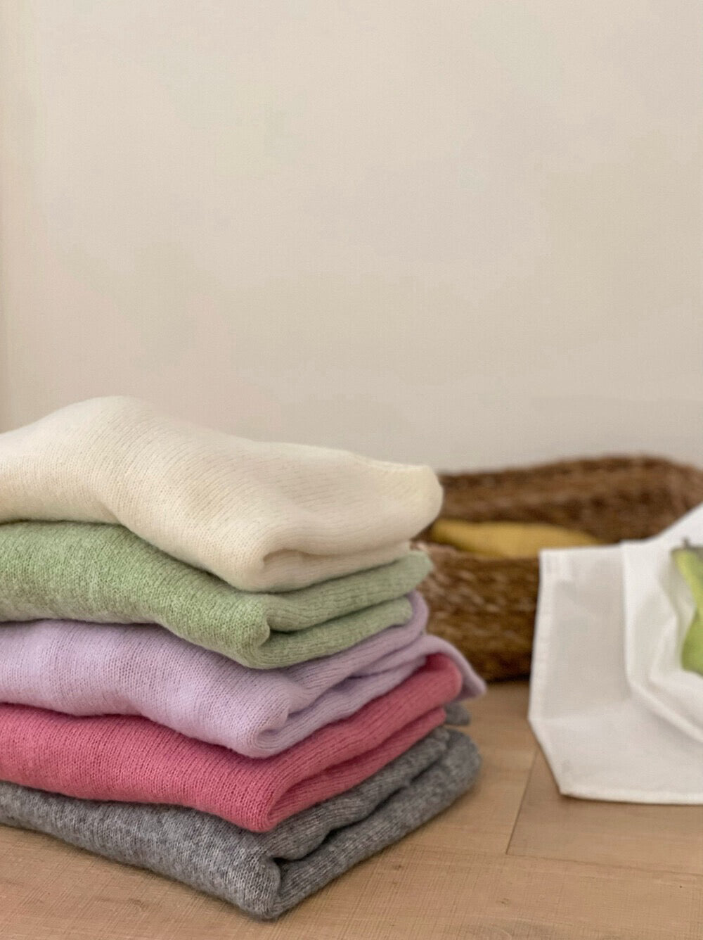 // 100%羊毛柔軟船領NT