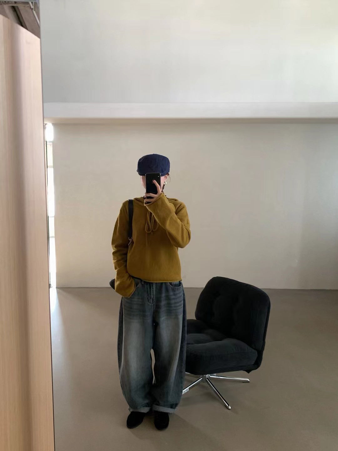 // 100%羊毛連帽卷邊毛衣