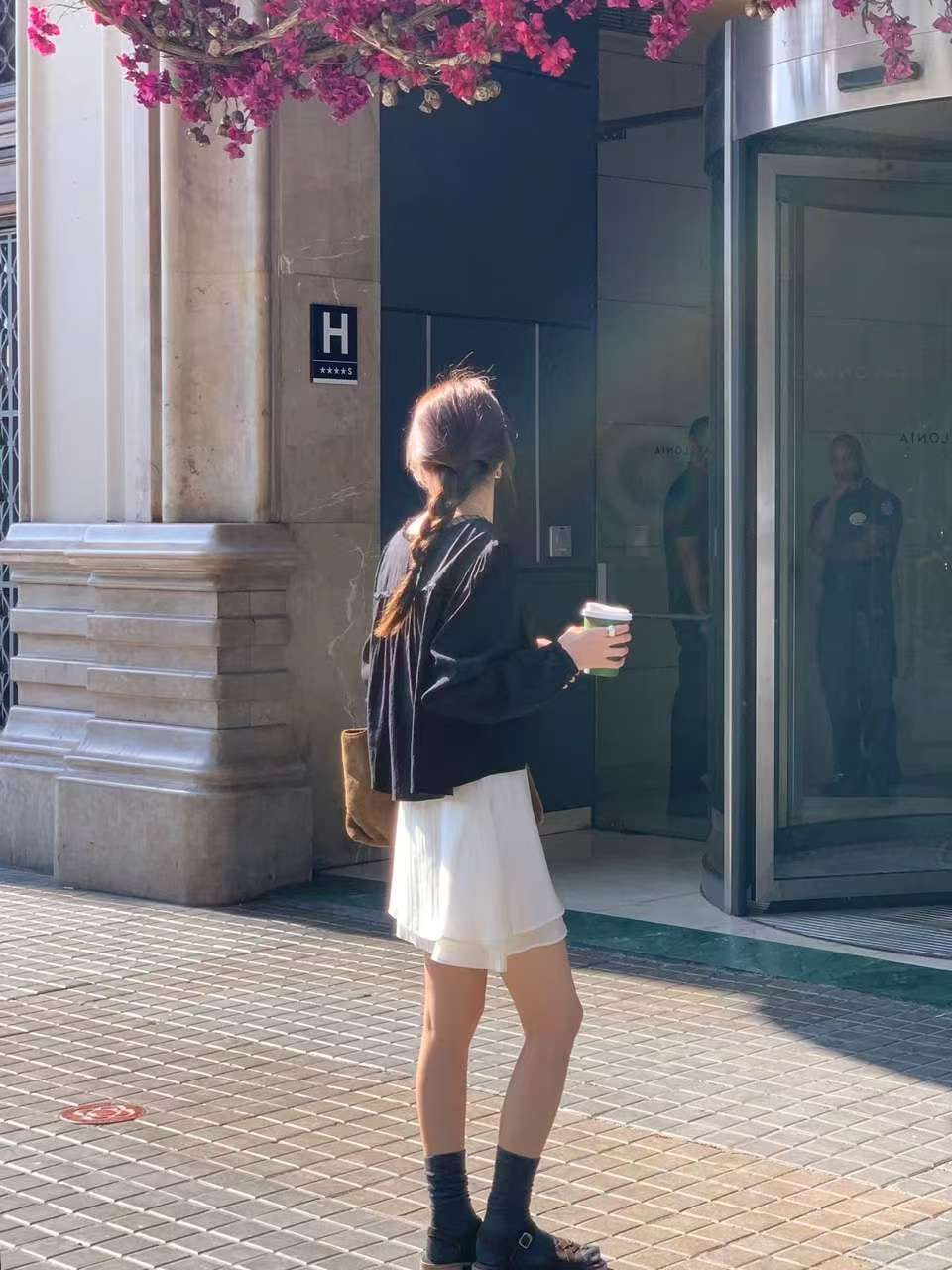// 微微光感lace邊排扣微傘型BL