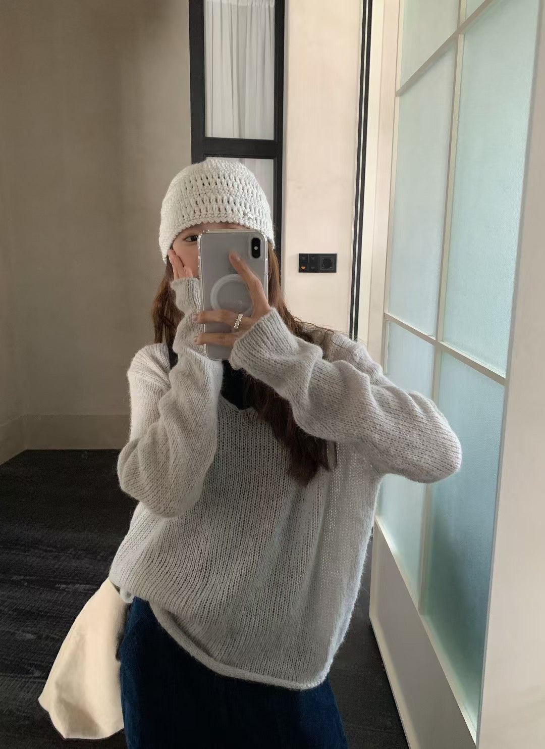 // 30%羊駝毛V領慵懶感NT