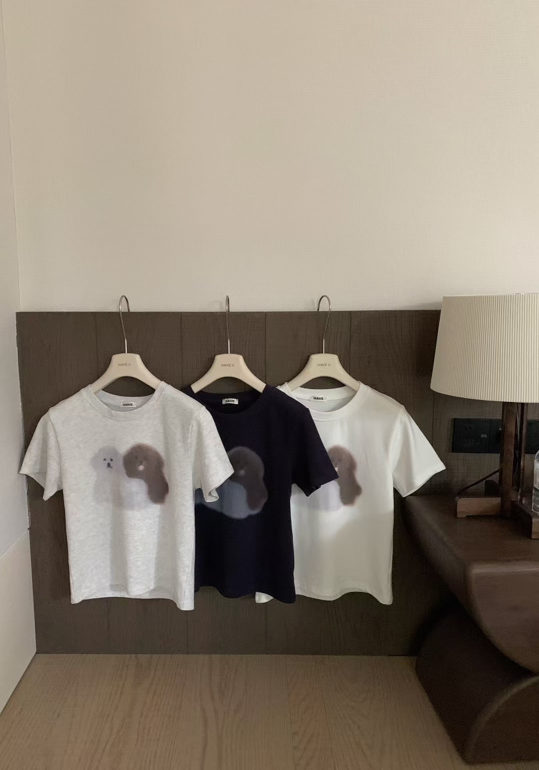 // 超顯瘦彈性質料小狗TEE