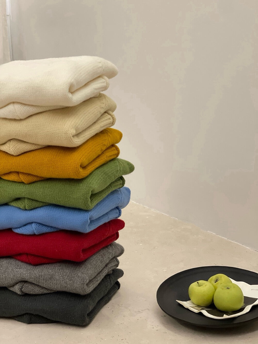 // 粗織紋領位連帽卷卷邊毛衣