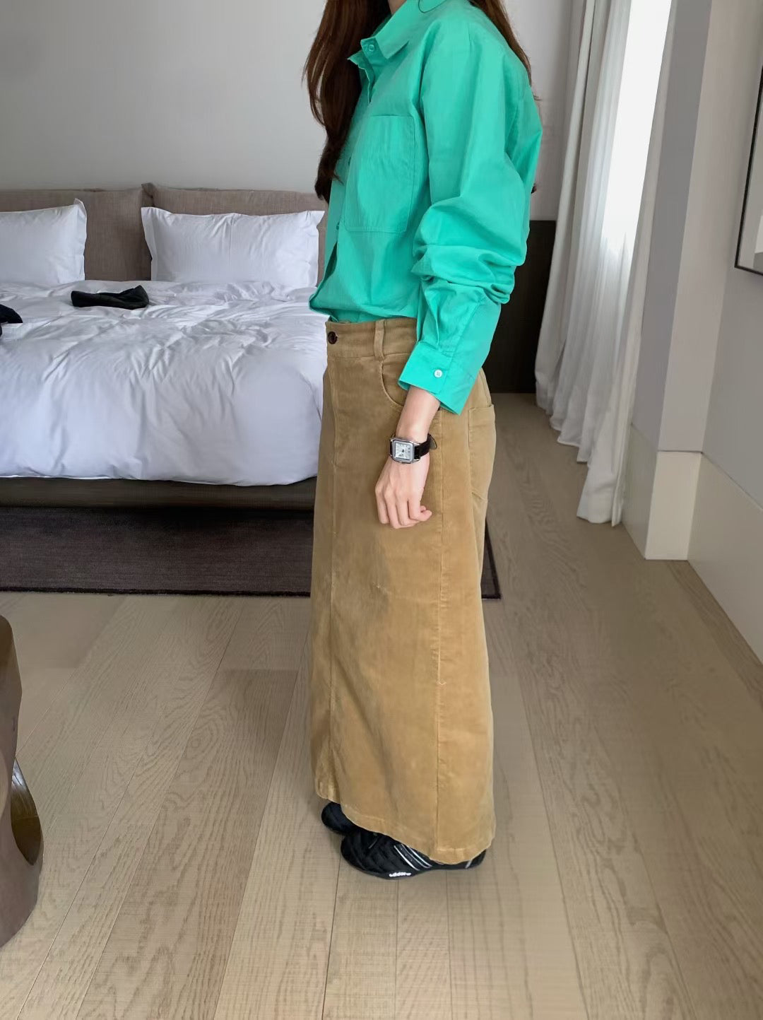 // 超減齡水彩色純色口袋SH