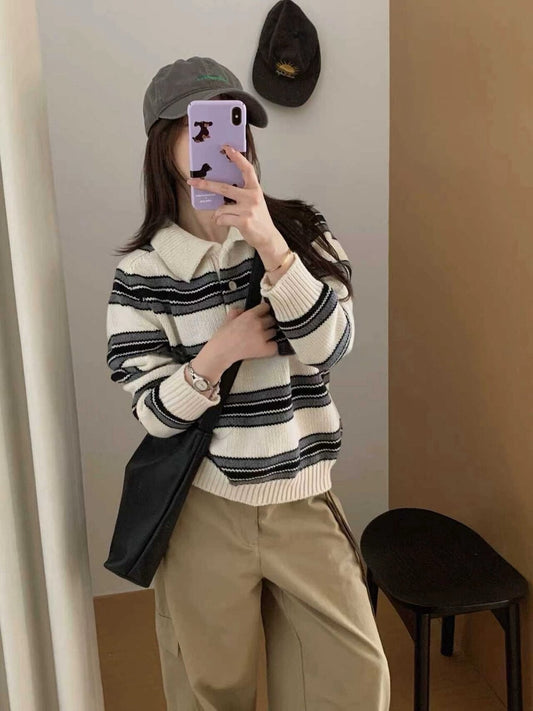 // 超美撞色鈕扣polo毛衣