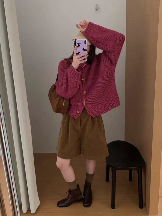 // 30%綿羊毛粗針牛角鈕CD