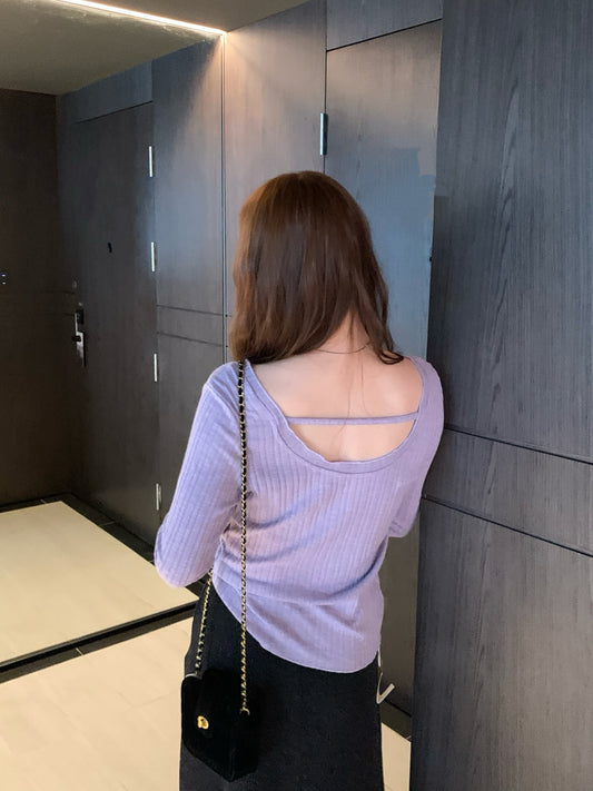 (部分現貨) // 直坑紋小設計U背TEE