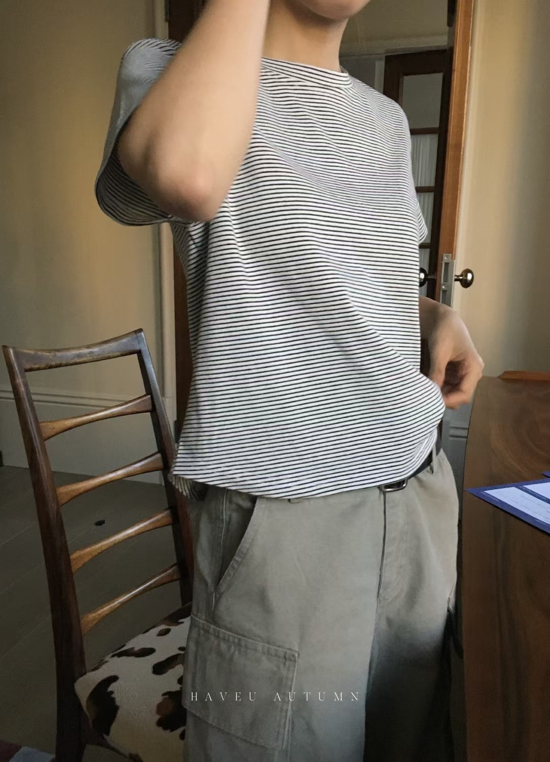 // 一年四季都能穿的多色小飛袖TEE