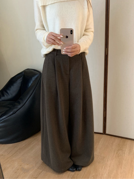 // 超遮肉壓褶闊腳毛呢褲