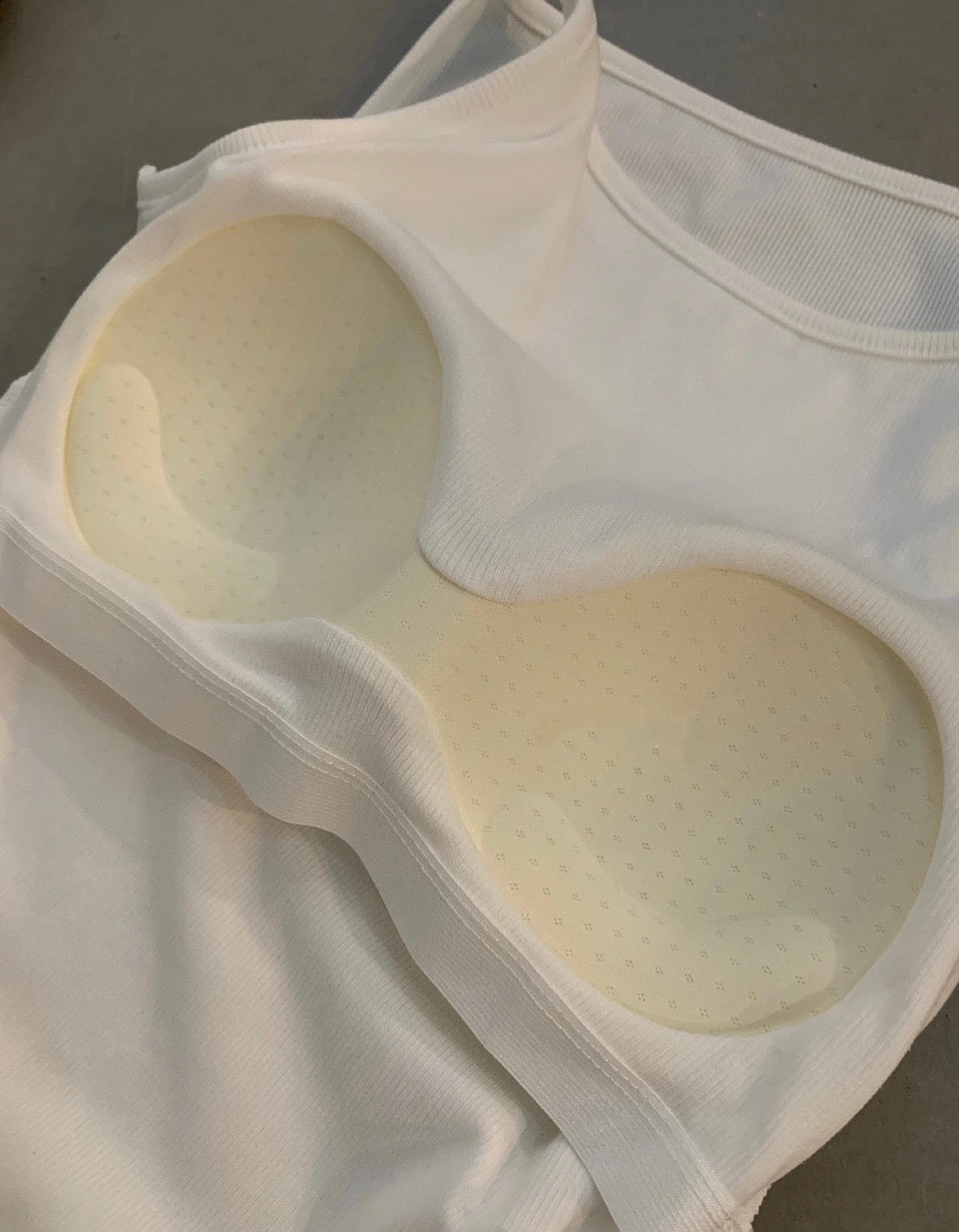 Aug Part.2加購品 / 一字領連pad彈性吊帶