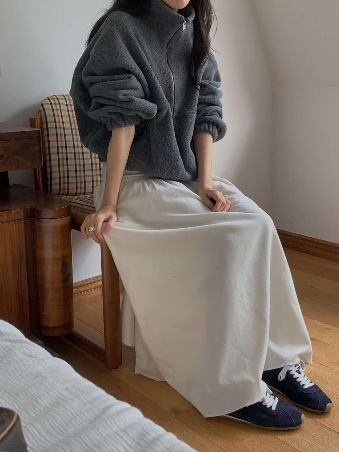 // 設計感粗裙頭壓褶傘裙