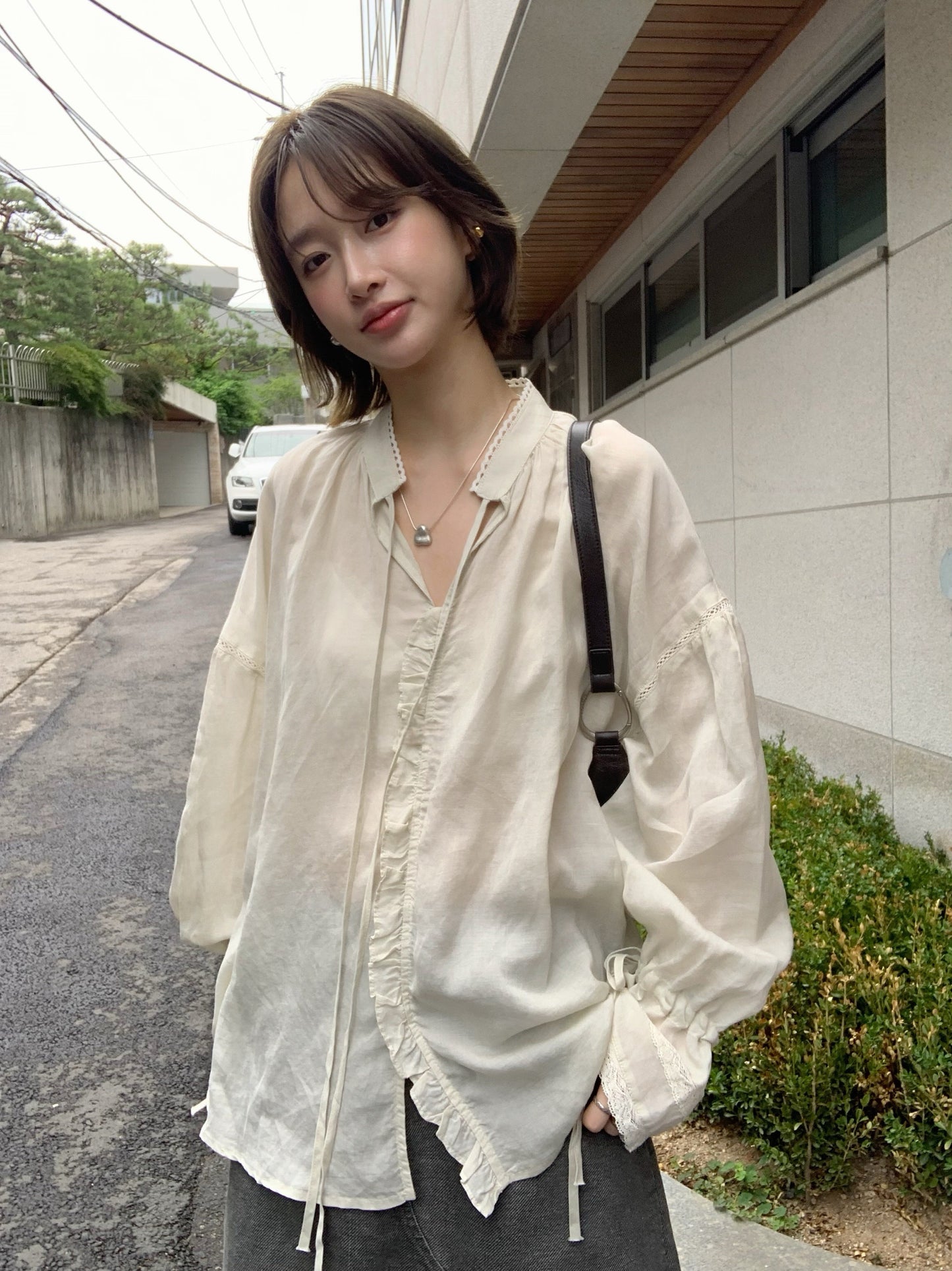 // 花邊荷葉袖拼接lace綁帶BL