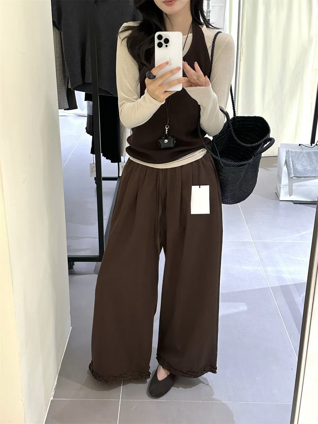 // 天絲棉花邊腳休閒褲