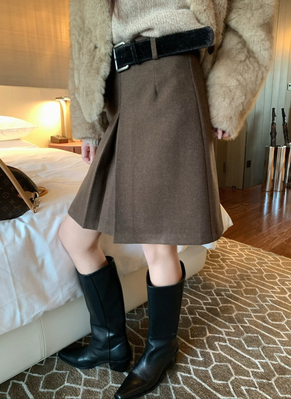 // 高級感雙層開叉五分毛呢裙