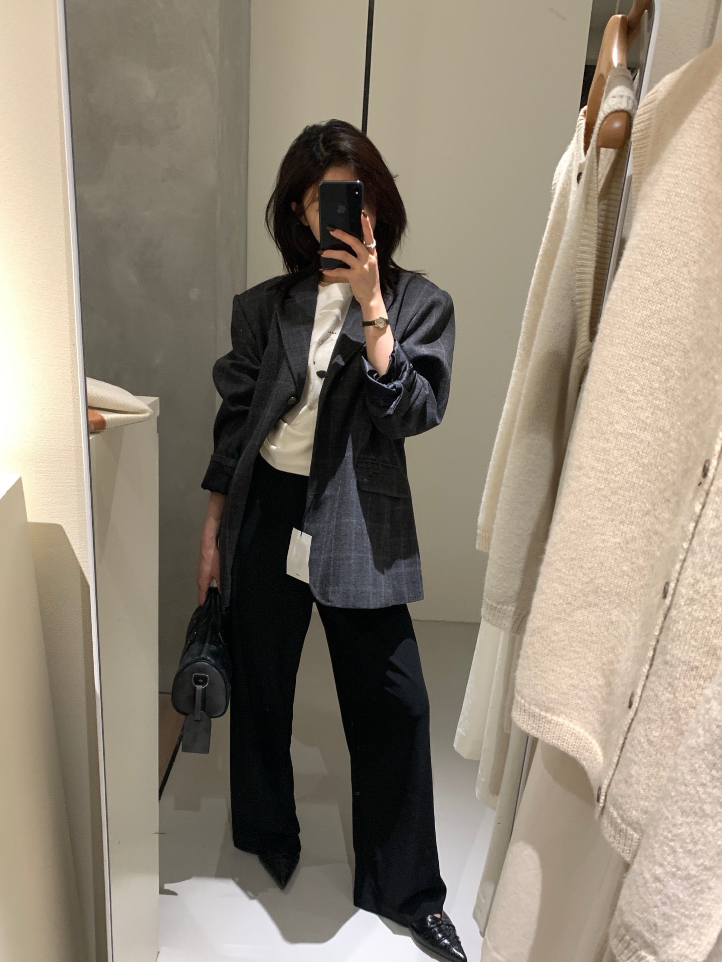 // 經典格紋口袋西裝外套