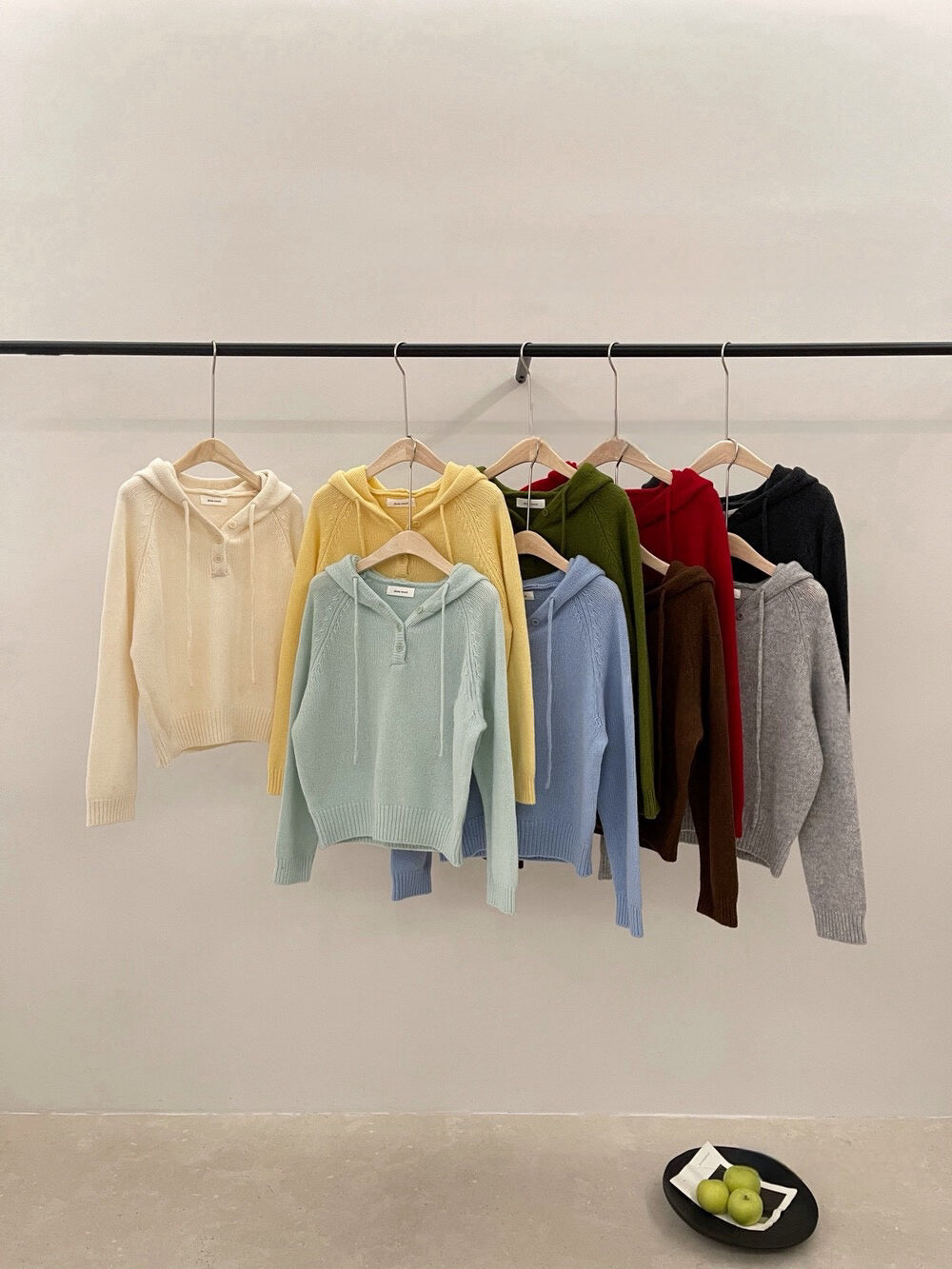 // 100%wool半鈕扣連帽NT