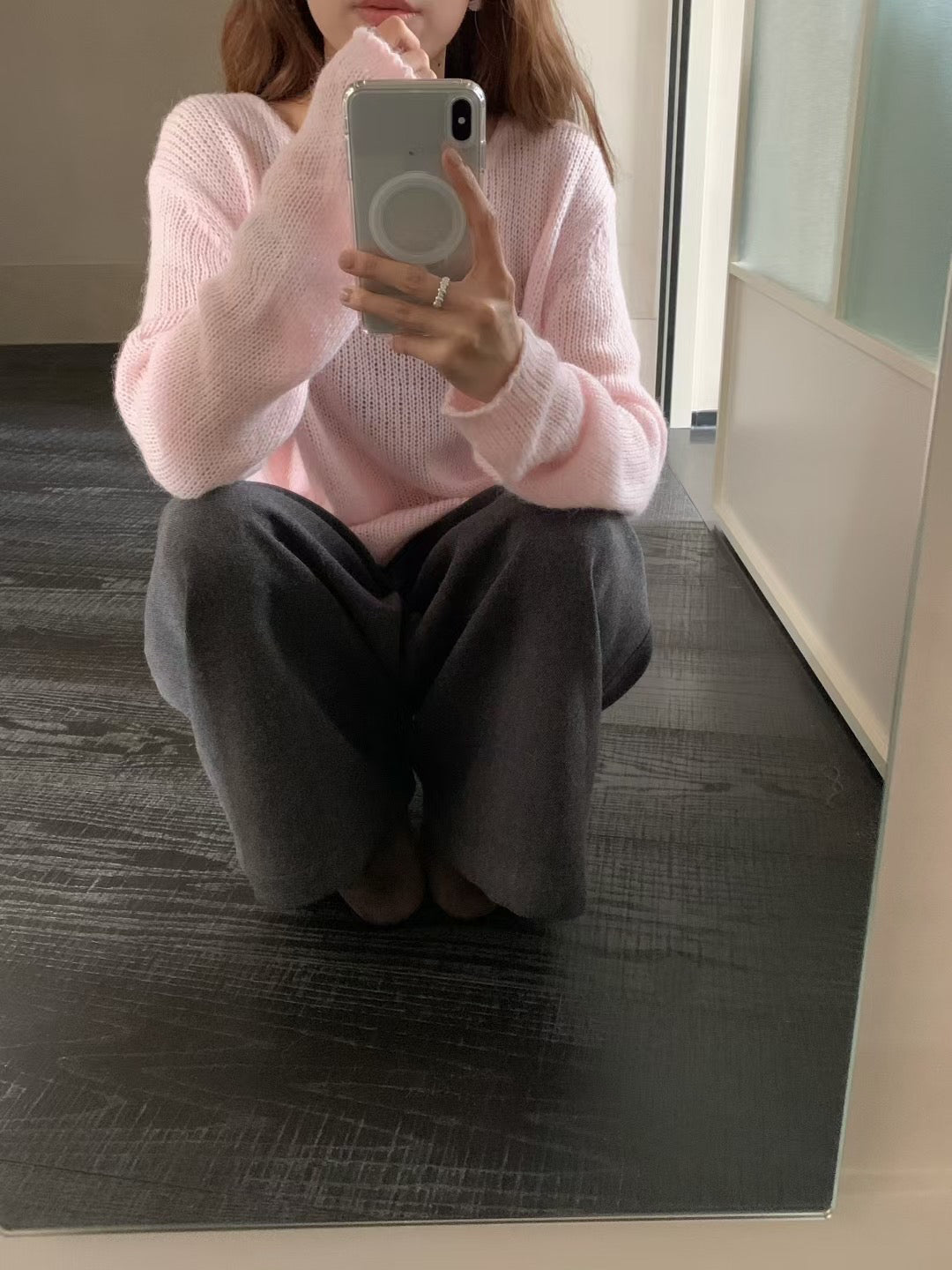 // 30%羊駝毛V領慵懶感NT