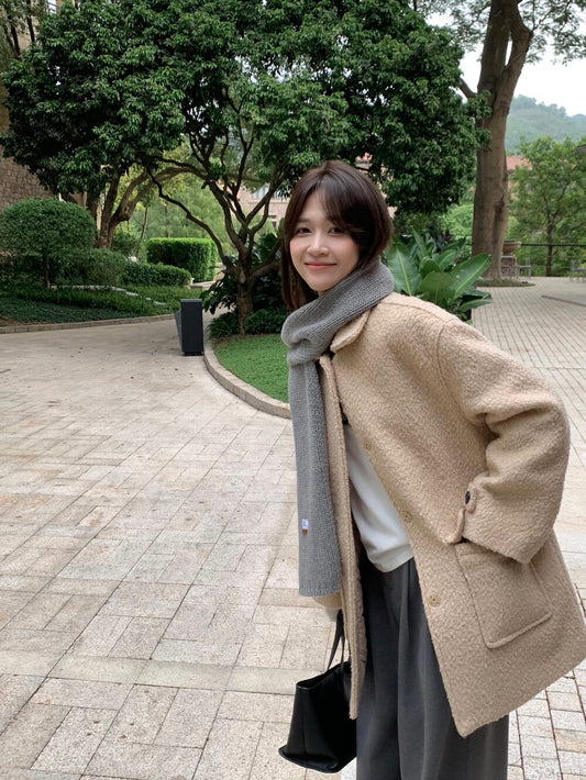 // 70%羊毛簡約翻領中長外套