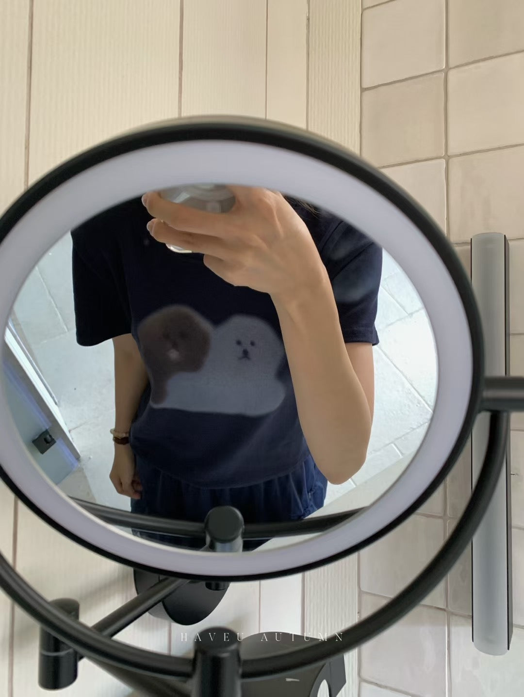 // 超顯瘦彈性質料小狗TEE