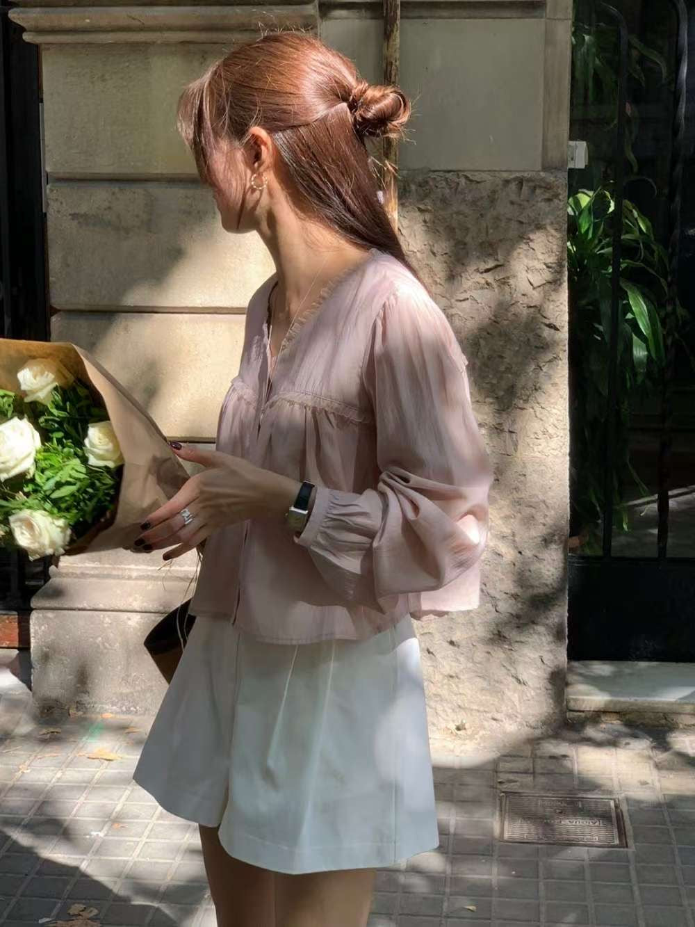 // 微微光感lace邊排扣微傘型BL