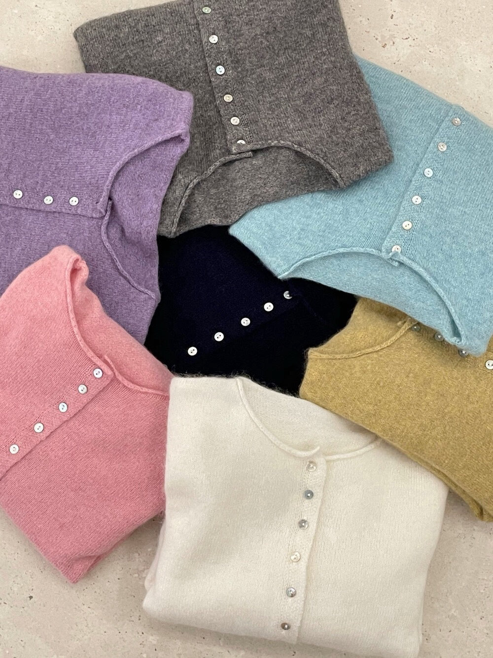 // 40%wool卷卷邊7色排扣CD