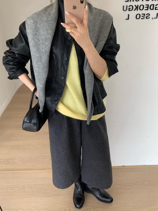 // 立領設計超軟彷皮外套(連披肩)