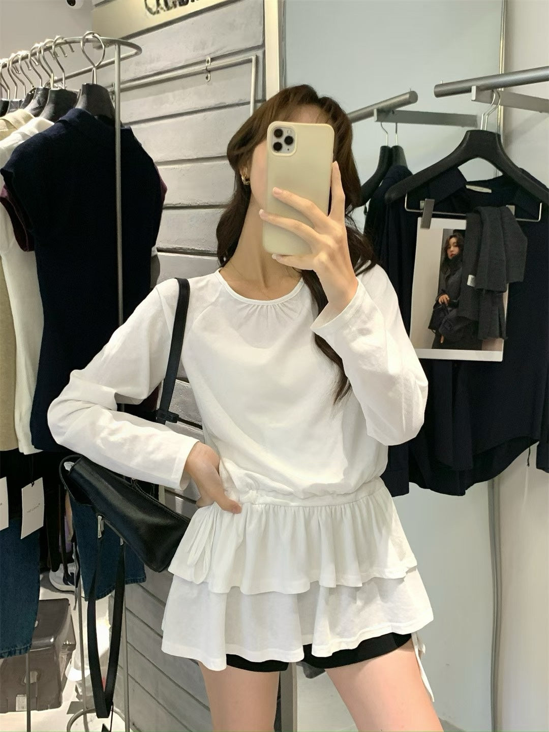 // 層層荷葉白腳束繩腰上衣