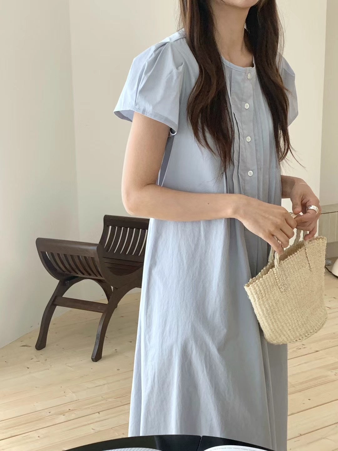 (現貨) // 小廓型袖子壓褶連腰繩恤衫款OPS