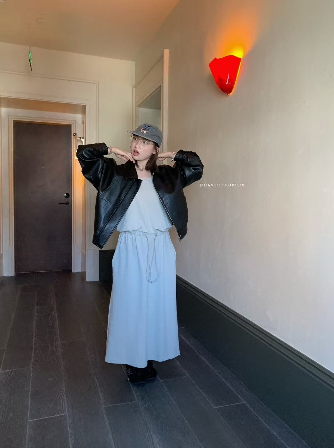 // 秋天必備超帥高質彷皮外套