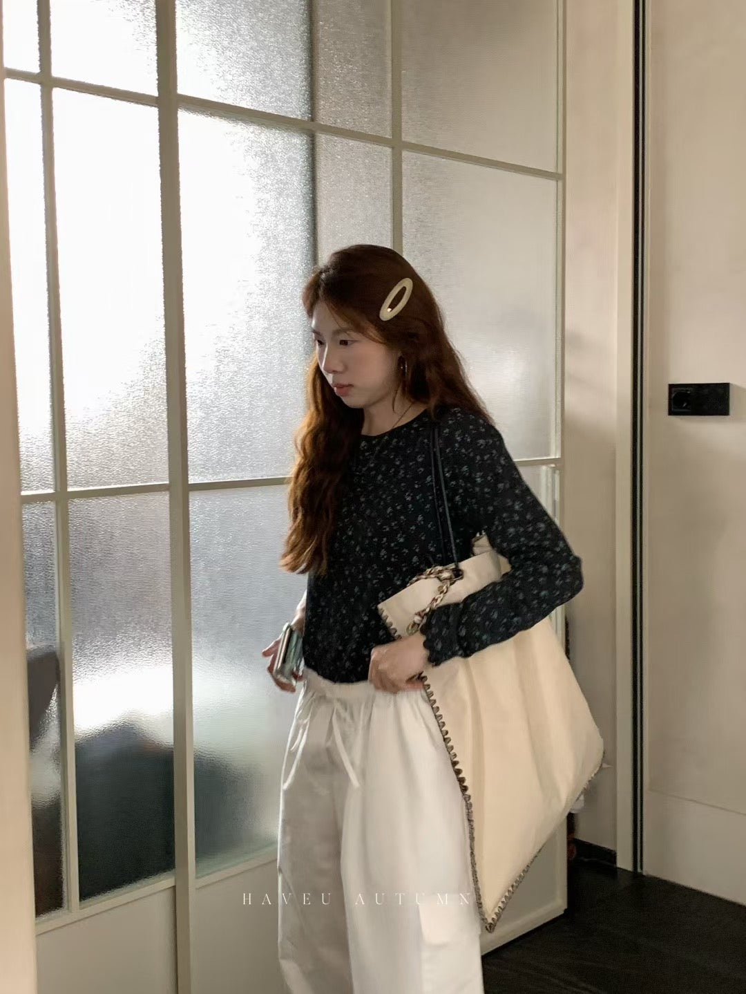 // 卷卷邊超軟糯親膚小碎花上衣