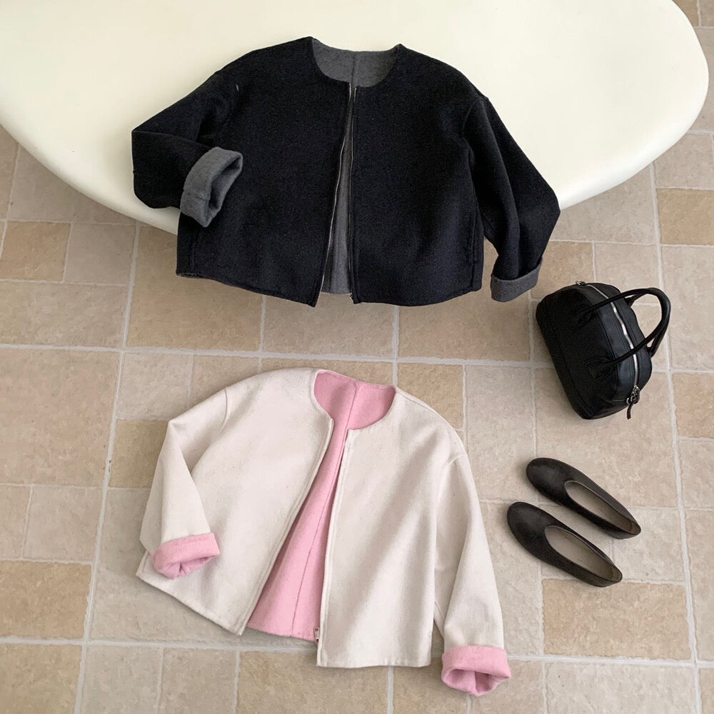 // 100%羊毛內撞色簡約圓領拉鍊手工外套