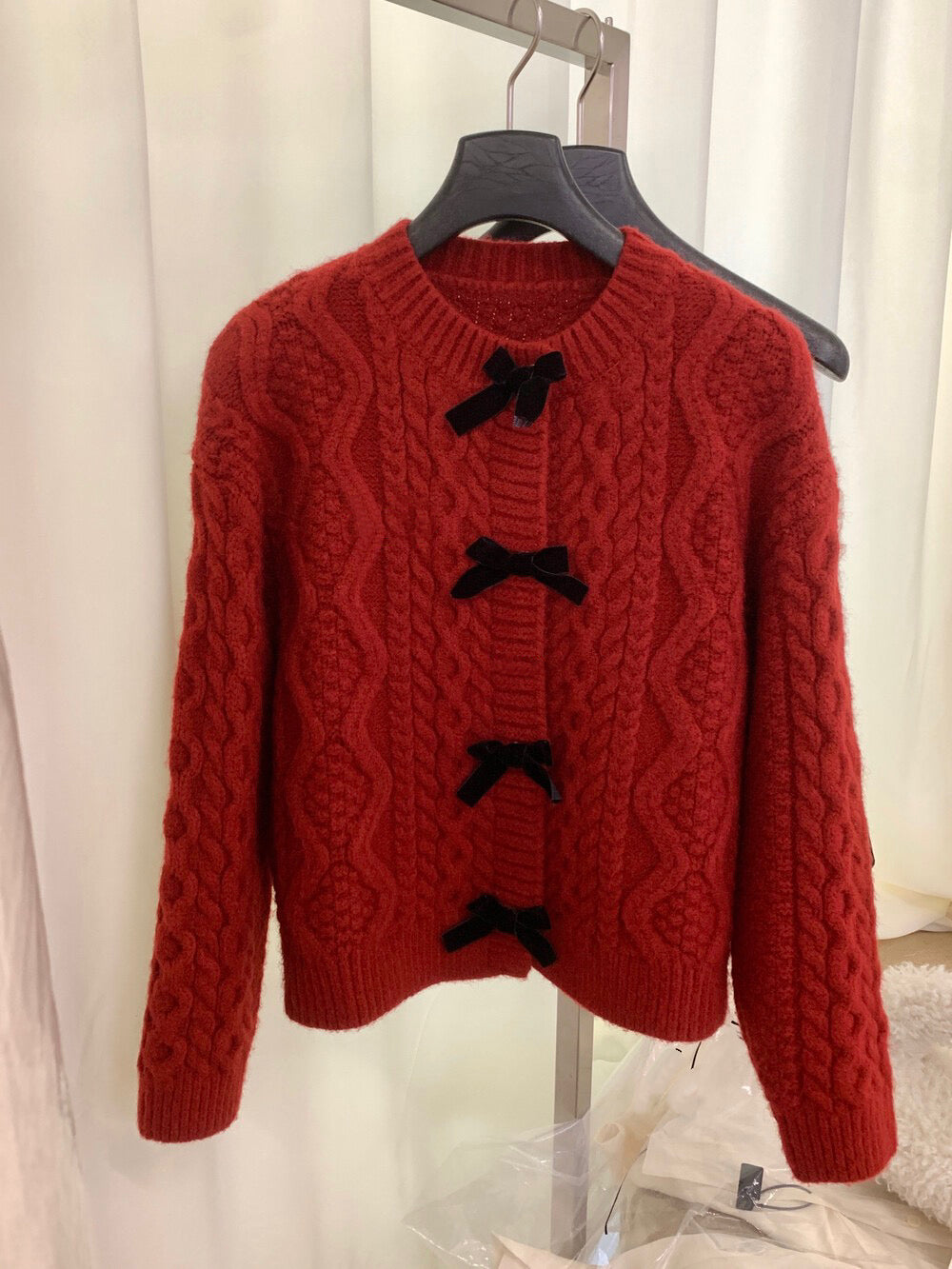 // 節日感絲絨蝴蝶結麻花CD