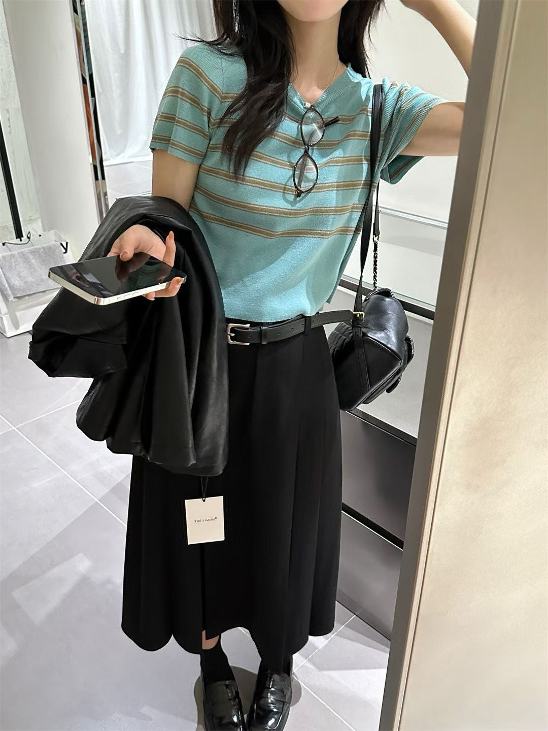// 小復古撞色拼間短袖NT