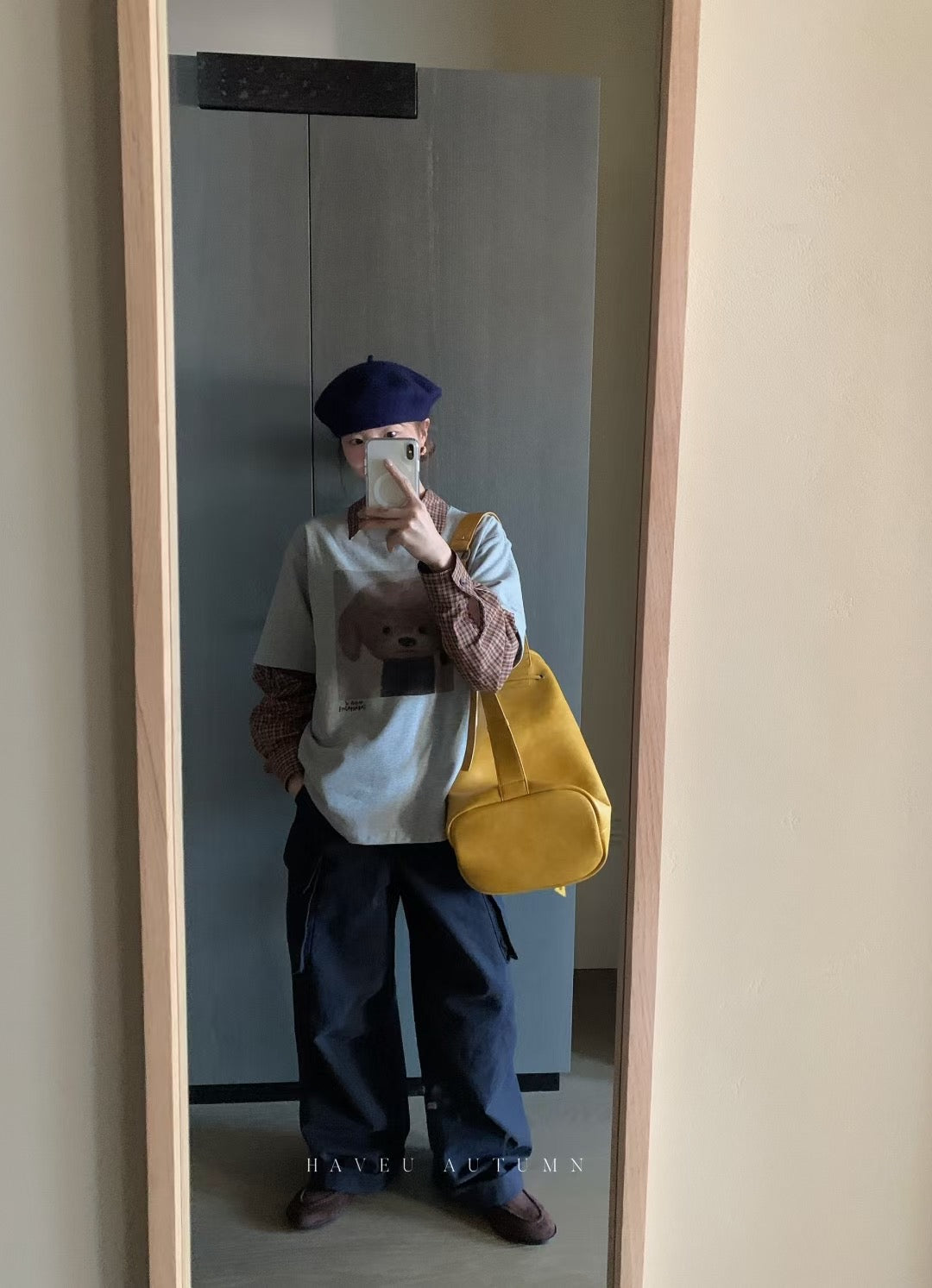 // 超舒服絨感小狗TEE