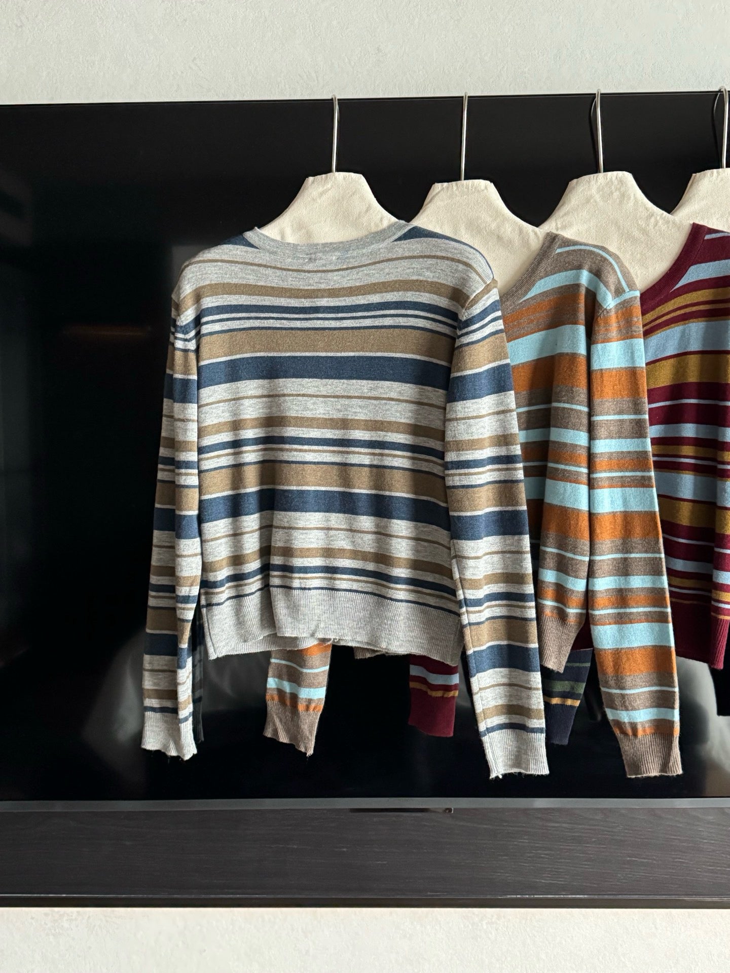 // 復古撞色間條9%羊毛CD