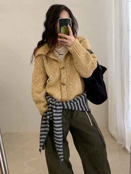 // 重工雜色線可立領牛角鈕CD