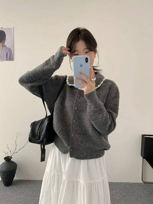 // 超精緻鈎花邊圓翻領特別織紋CD