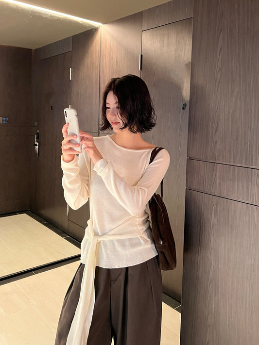 // 高級感可斜肩穿綁帶薄針織上衣