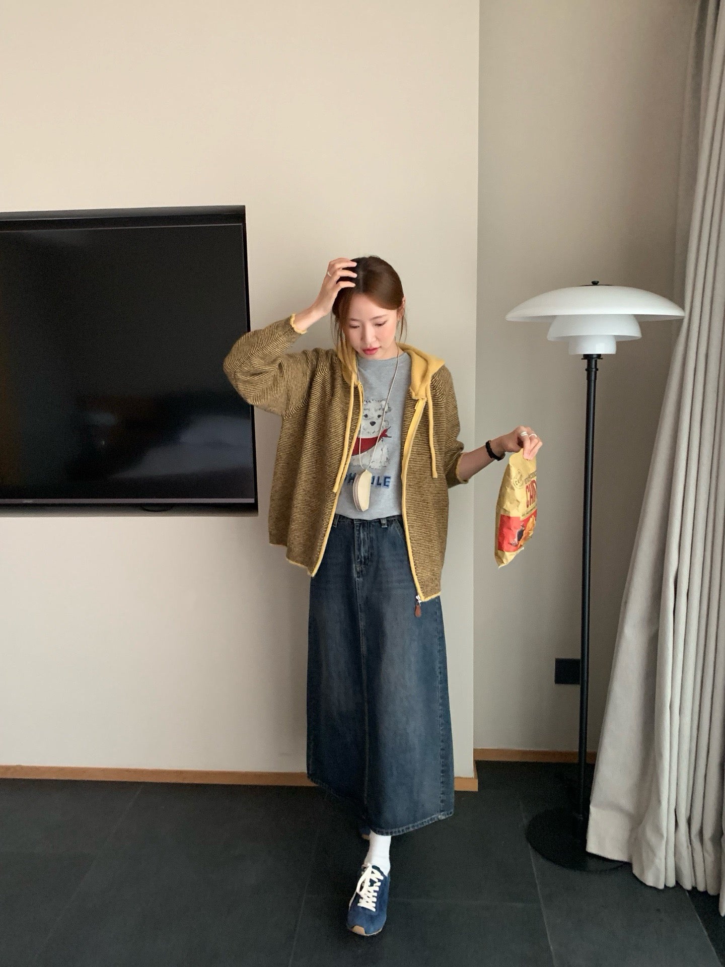 // 拼色連帽細間條拉鍊CD