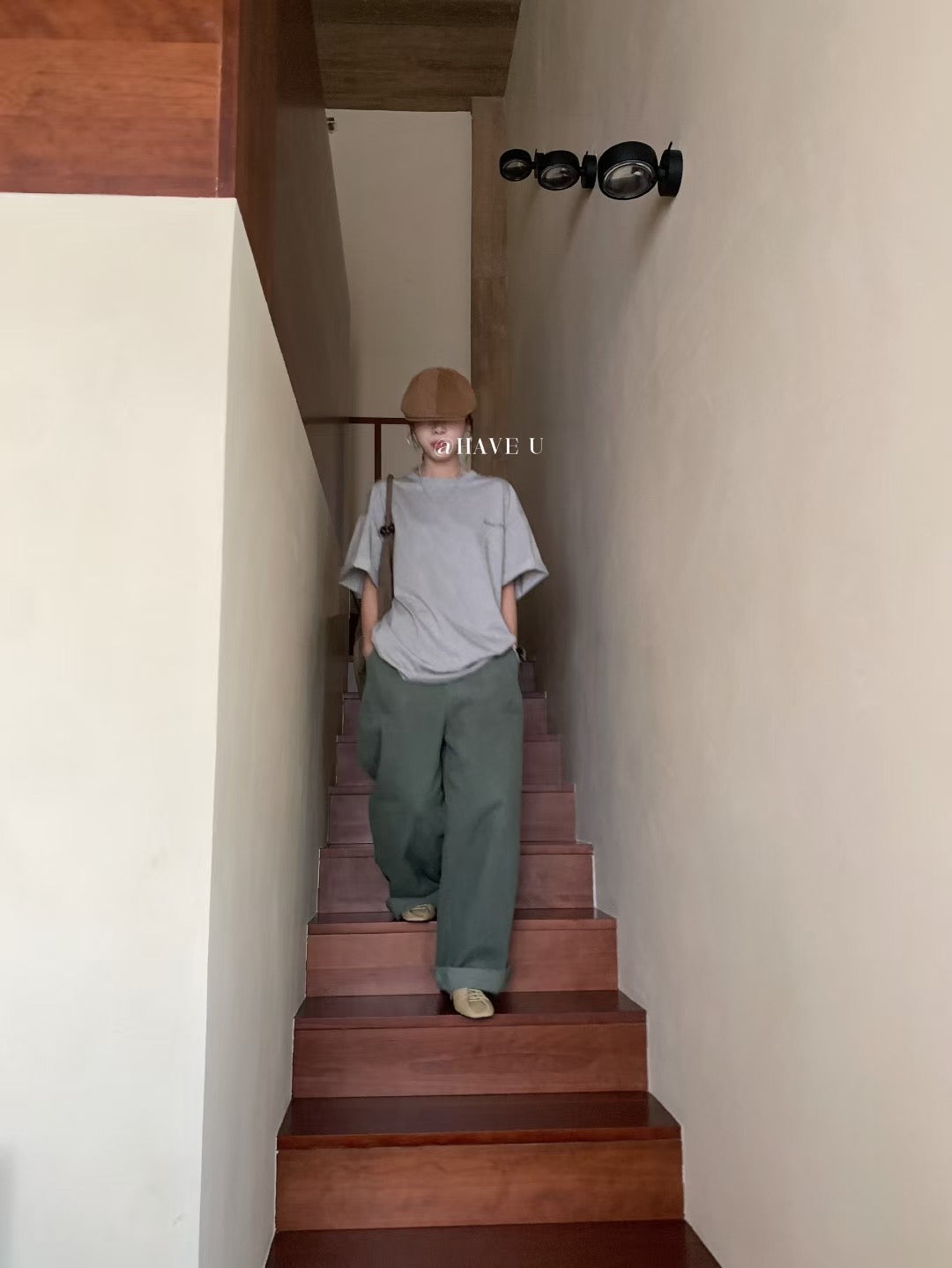 // 屬於秋冬的燈芯絨口袋長褲