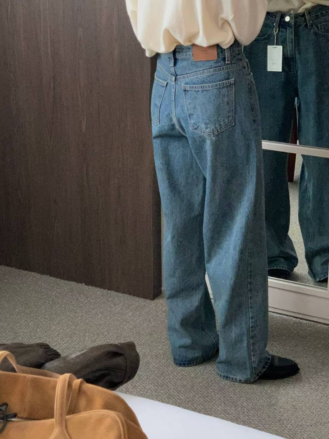 // premium denim全長loose fit牛仔褲