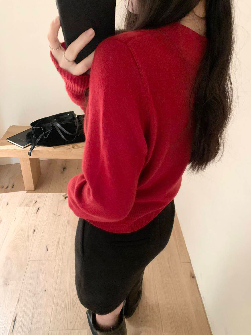 // 100%羊毛軟糯高質交叉鈕扣NT