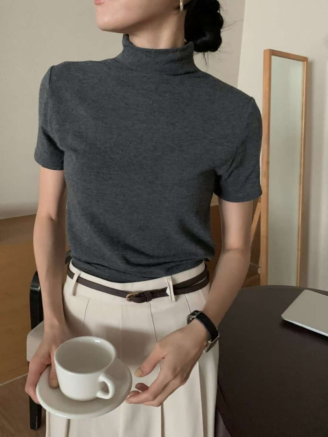 // 超舒服angora wool小半領短袖TEE